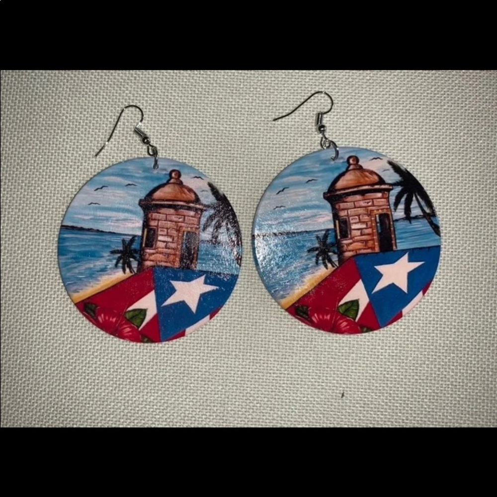 Earrings - Picture 3 of 3